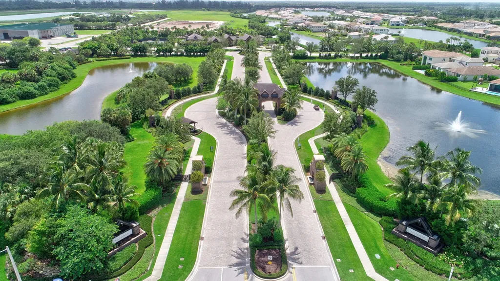 8524 Grand Prix Lane Boynton Beach FL 33472