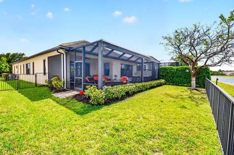 8524 Grand Prix Lane Boynton Beach FL 33472