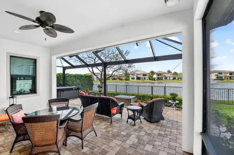 8524 Grand Prix Lane Boynton Beach FL 33472