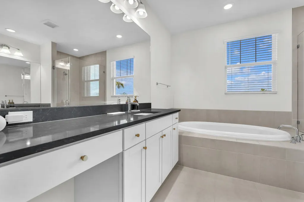 16121 Oakview Drive Westlake FL 33470