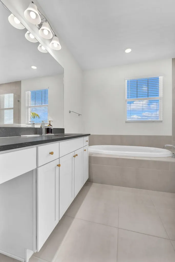 16121 Oakview Drive Westlake FL 33470