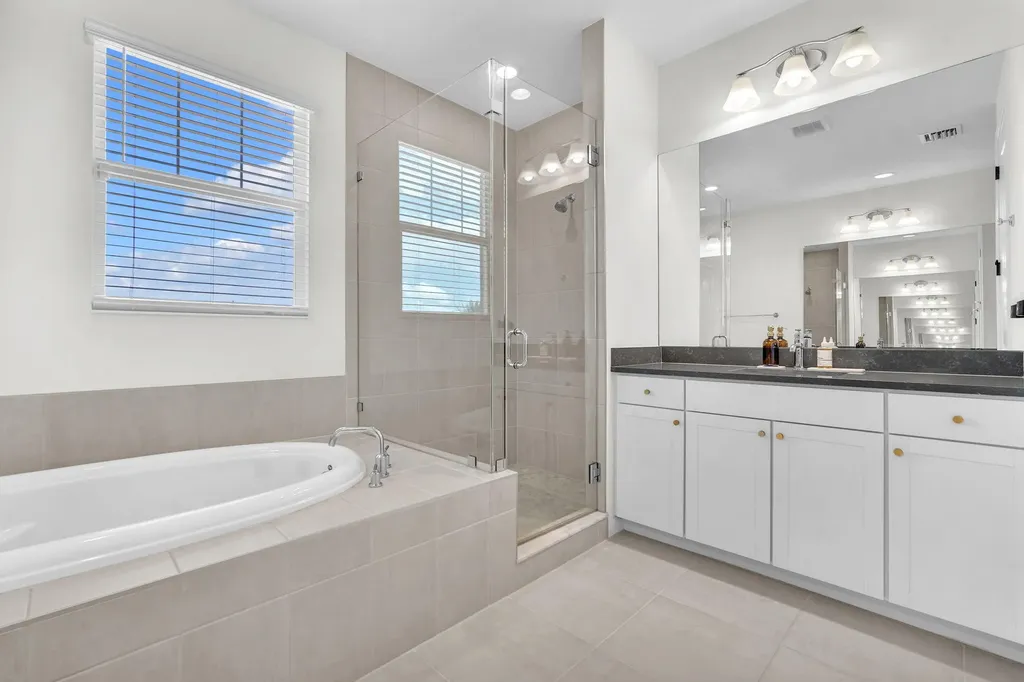 16121 Oakview Drive Westlake FL 33470