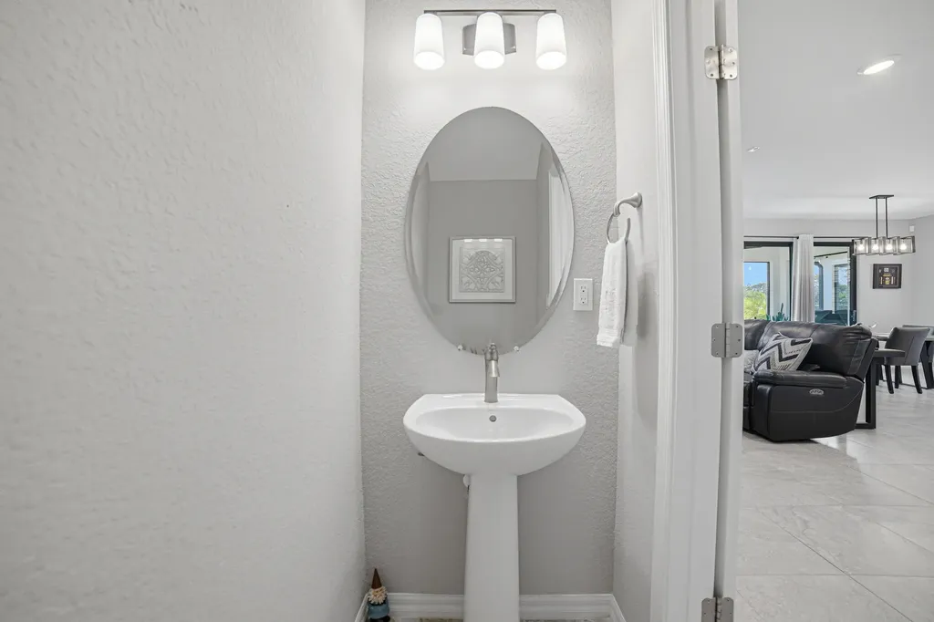 4460 Gramercy Drive Oakland Park FL 33309