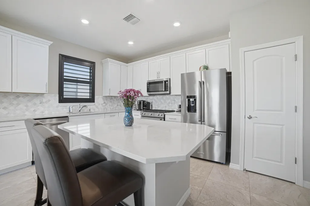4460 Gramercy Drive Oakland Park FL 33309