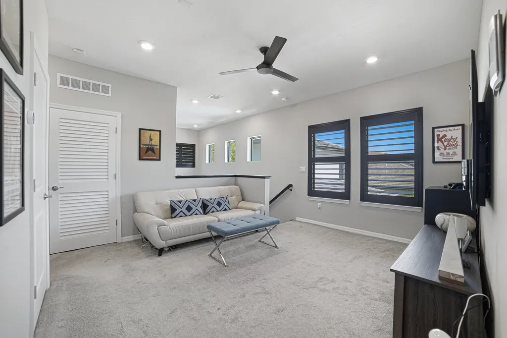 4460 Gramercy Drive Oakland Park FL 33309
