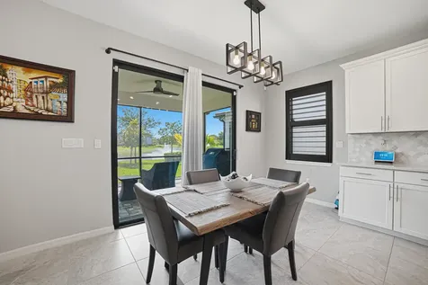 4460 Gramercy Drive Oakland Park FL 33309