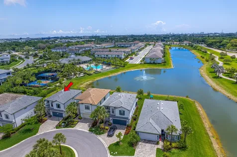 4460 Gramercy Drive Oakland Park FL 33309
