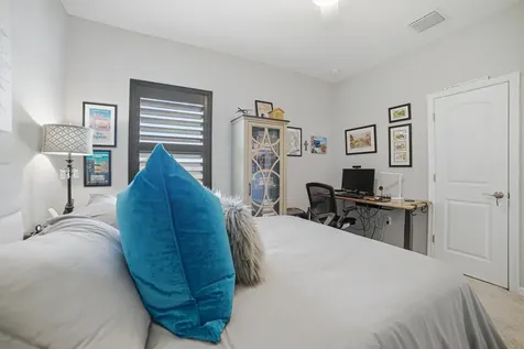 4460 Gramercy Drive Oakland Park FL 33309