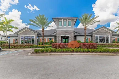4460 Gramercy Drive Oakland Park FL 33309