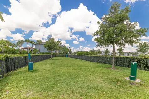 4460 Gramercy Drive Oakland Park FL 33309