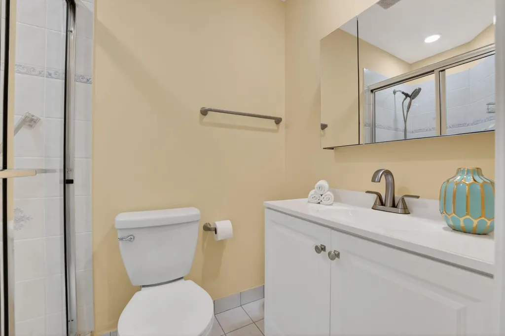 2800 Fiore Way Delray Beach FL 33445