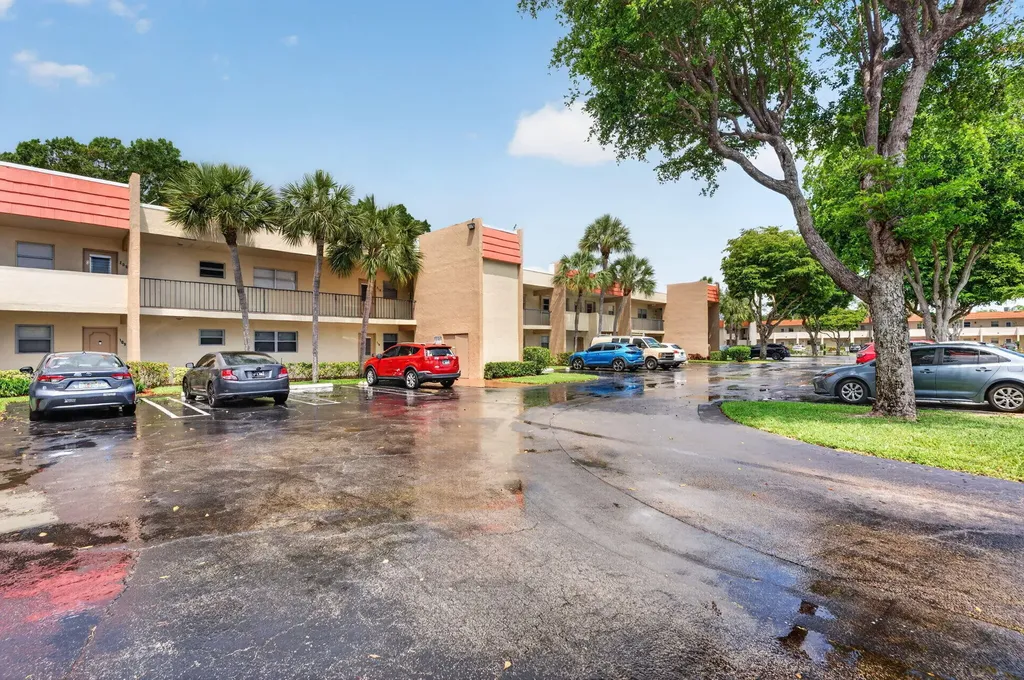 2800 Fiore Way Delray Beach FL 33445