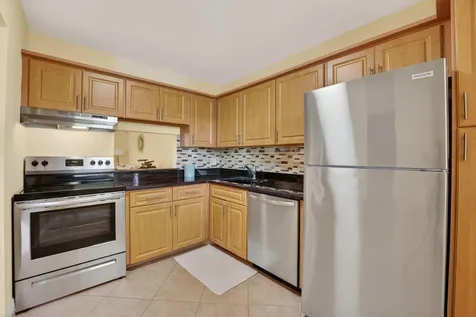 2800 Fiore Way Delray Beach FL 33445
