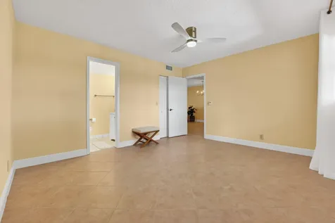 2800 Fiore Way Delray Beach FL 33445