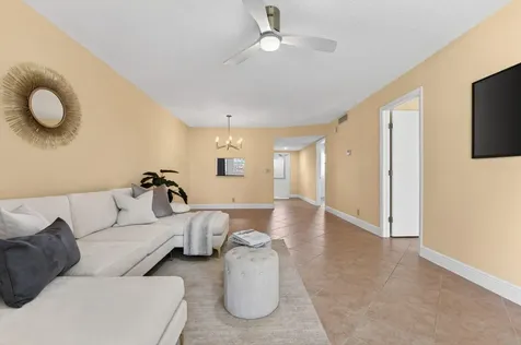2800 Fiore Way Delray Beach FL 33445