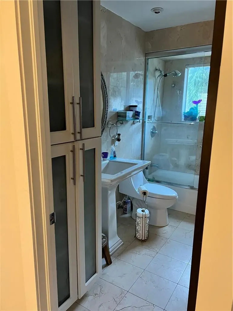 18764 NW 89th Court Hialeah FL 33018