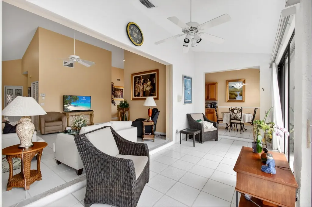 8316 Waterline Drive Boynton Beach FL 33472