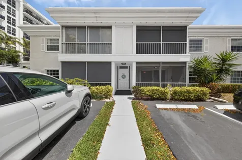 6521 Bay Club Drive Fort Lauderdale FL 33308