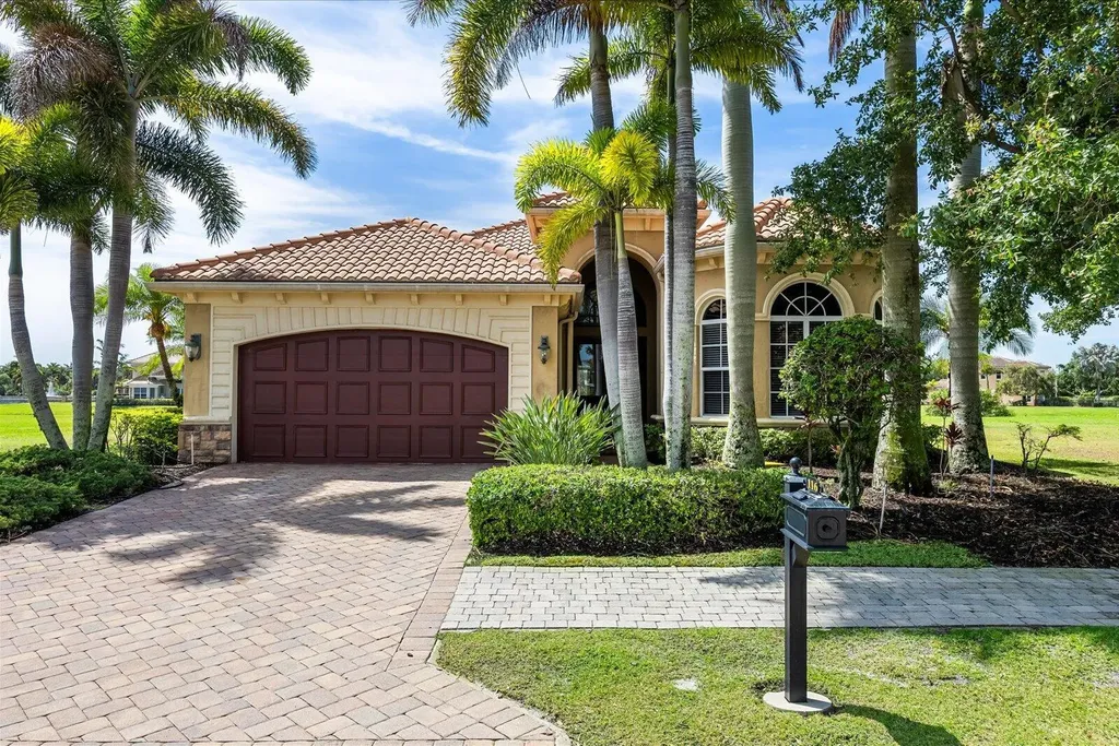116 SE Bella Strano Port St Lucie FL 34984