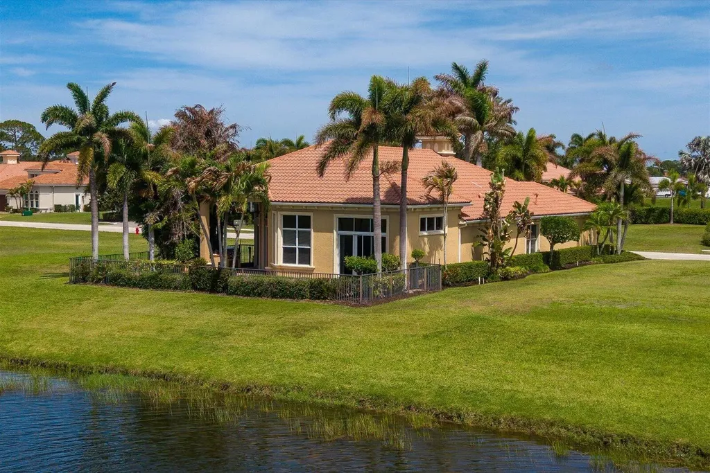116 SE Bella Strano Port St Lucie FL 34984