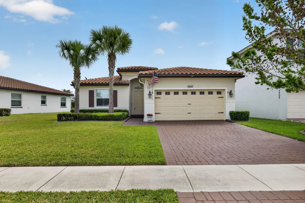 7697 NW Greenbank Circle Port St Lucie FL 34987