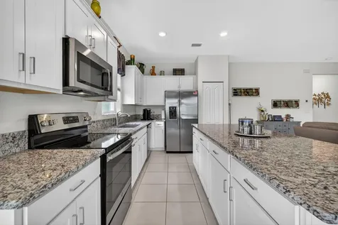 7697 NW Greenbank Circle Port St Lucie FL 34987
