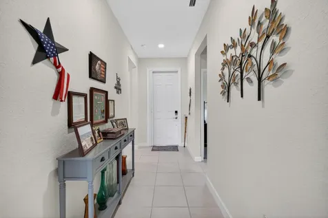 7697 NW Greenbank Circle Port St Lucie FL 34987