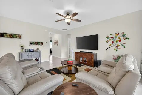 7697 NW Greenbank Circle Port St Lucie FL 34987