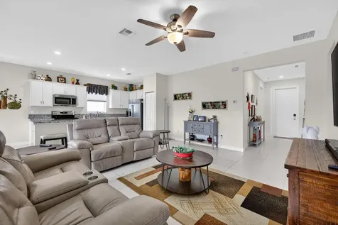7697 NW Greenbank Circle Port St Lucie FL 34987