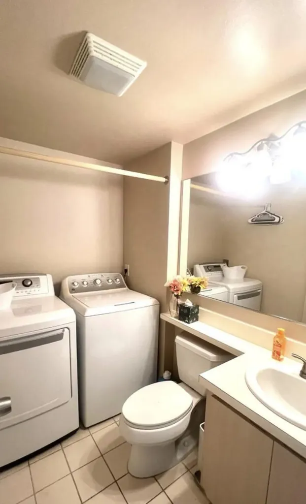40 Essex Court Royal Palm Beach FL 33411