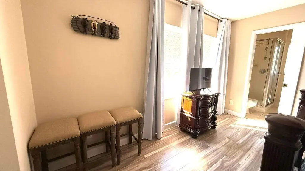 40 Essex Court Royal Palm Beach FL 33411