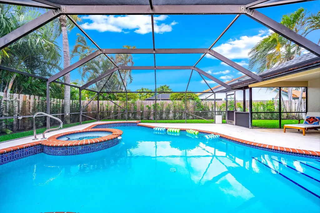 1637 Farmington Circle Wellington FL 33414
