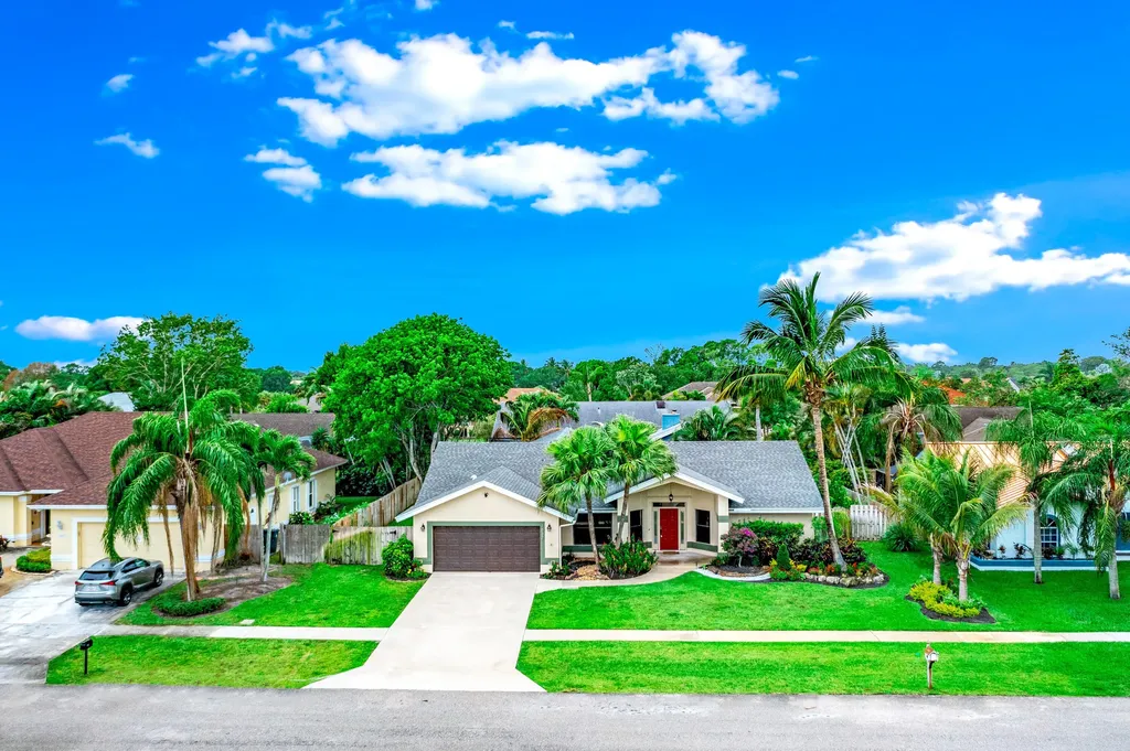 1637 Farmington Circle Wellington FL 33414