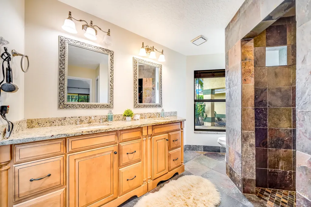 1637 Farmington Circle Wellington FL 33414