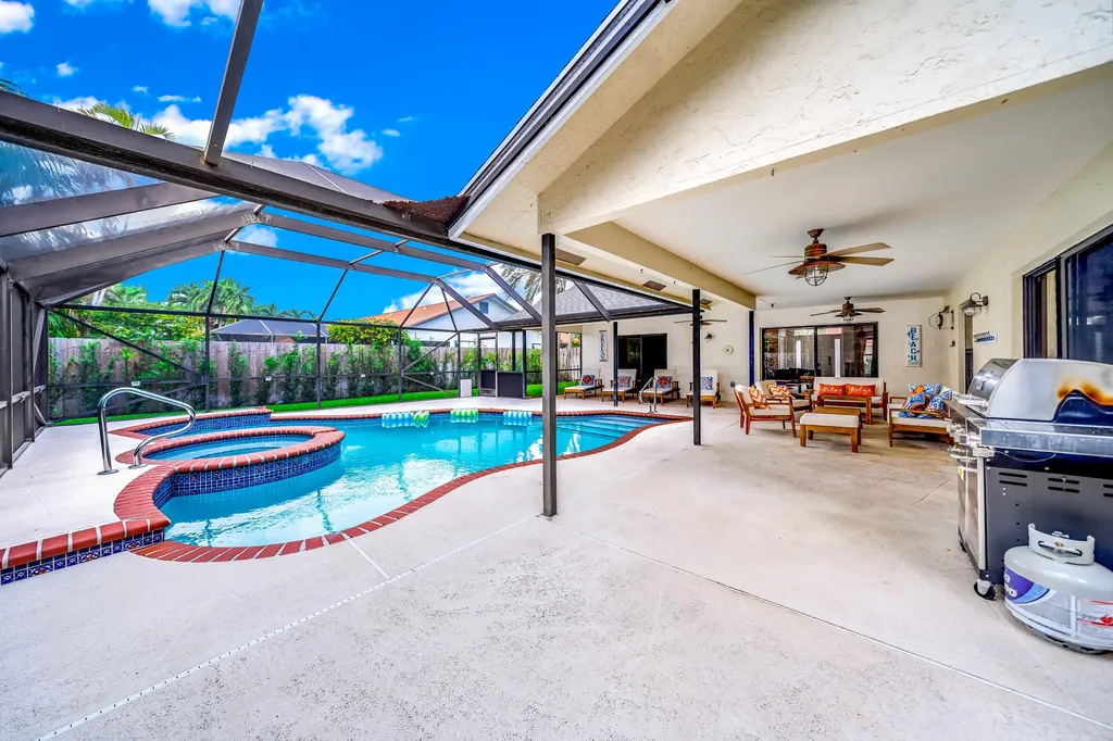 1637 Farmington Circle Wellington FL 33414