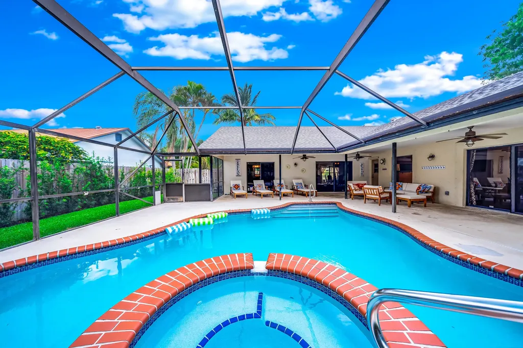 1637 Farmington Circle Wellington FL 33414
