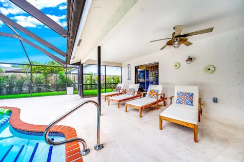 1637 Farmington Circle Wellington FL 33414