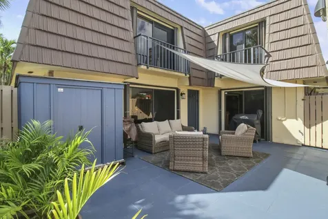 912 9th Court Palm Beach Gardens FL 33410