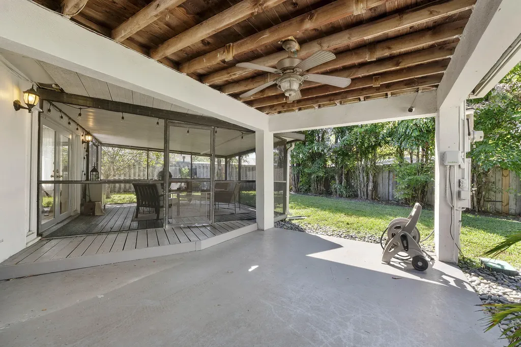 3410 SW 13th Court Fort Lauderdale FL 33312
