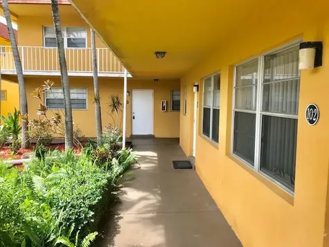 200 Croton Avenue Lantana FL 33462