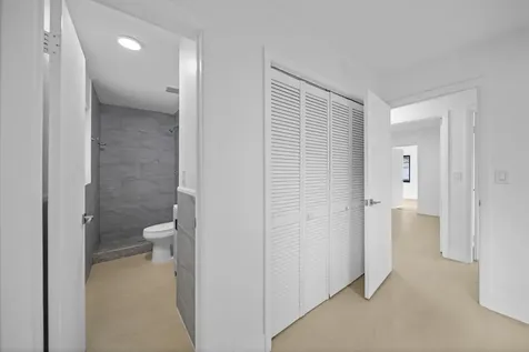 7708 SW 9th Street North Lauderdale FL 33068