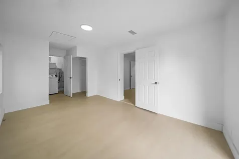 7708 SW 9th Street North Lauderdale FL 33068