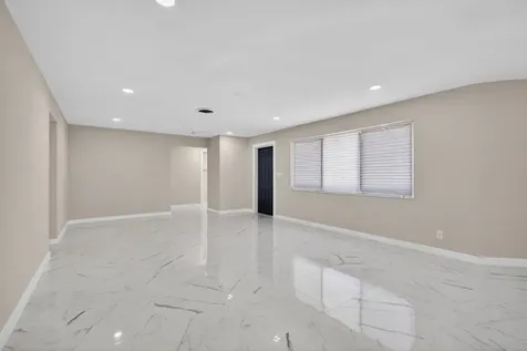9361 SE Duncan Street Hobe Sound FL 33455