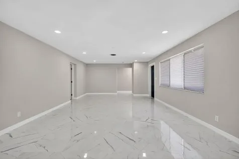 9361 SE Duncan Street Hobe Sound FL 33455