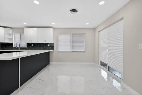 9361 SE Duncan Street Hobe Sound FL 33455