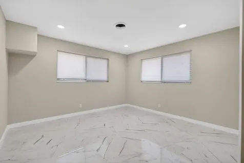9361 SE Duncan Street Hobe Sound FL 33455
