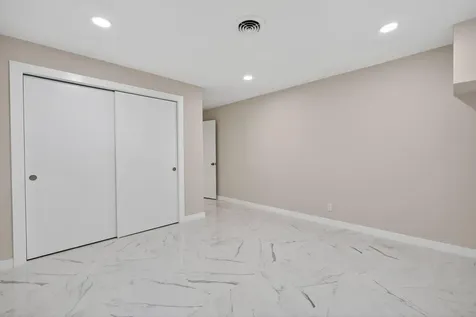 9361 SE Duncan Street Hobe Sound FL 33455
