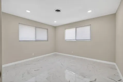 9361 SE Duncan Street Hobe Sound FL 33455