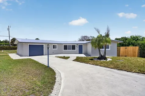9361 SE Duncan Street Hobe Sound FL 33455
