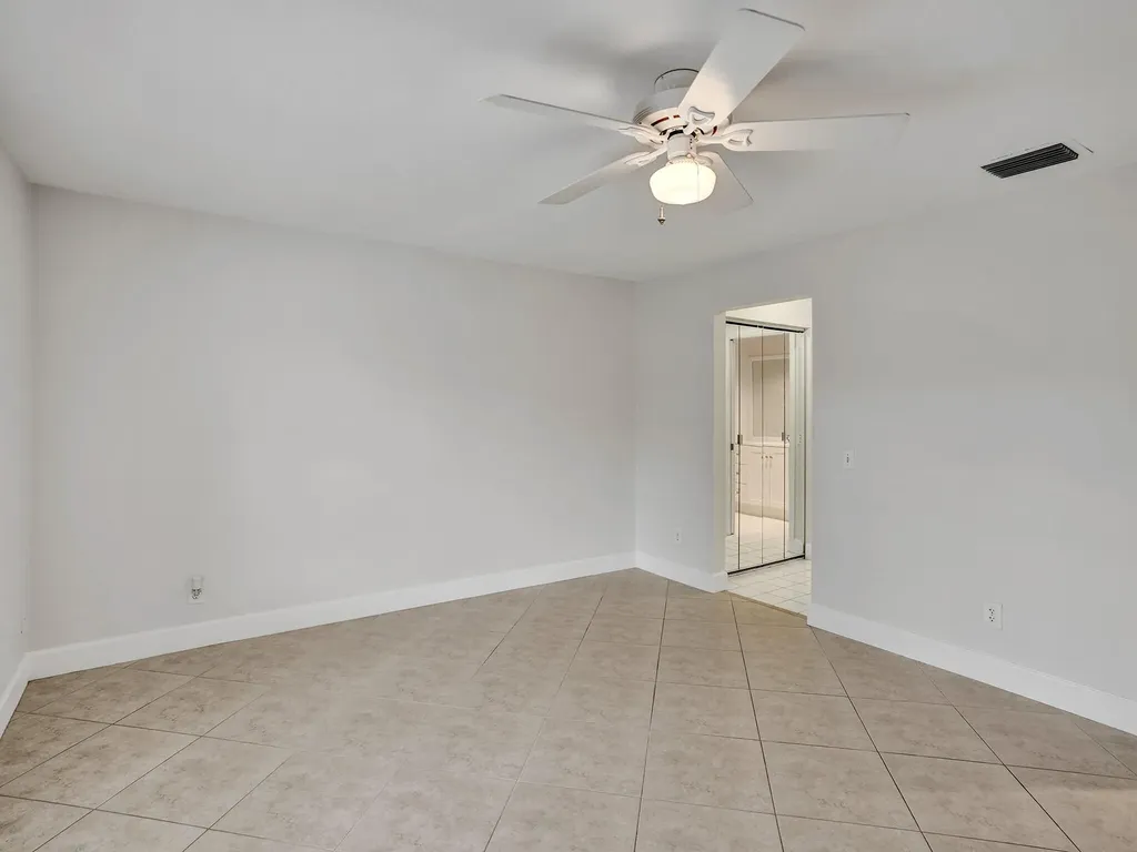 3747 E Valley Green Drive Davie FL 33328